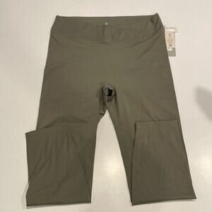NWT Altar’d State Buttery Soft Olive Green Leggings Size XL